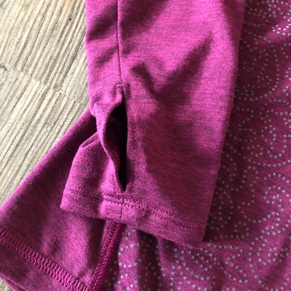 Petite S Old Navy active half zip pullover - Picture 4 of 6